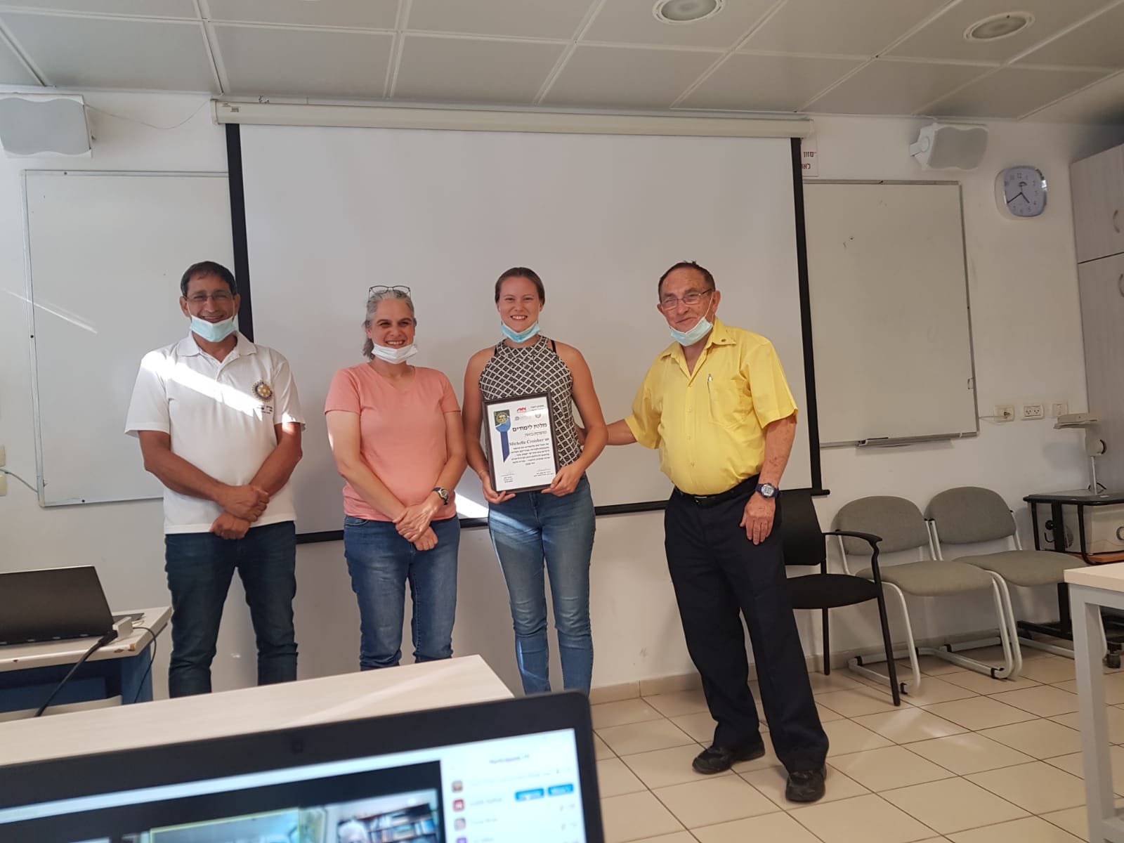 הענקת מלגות לסטודנטים מצטיינים בחוג לציוויליזציות ימיות