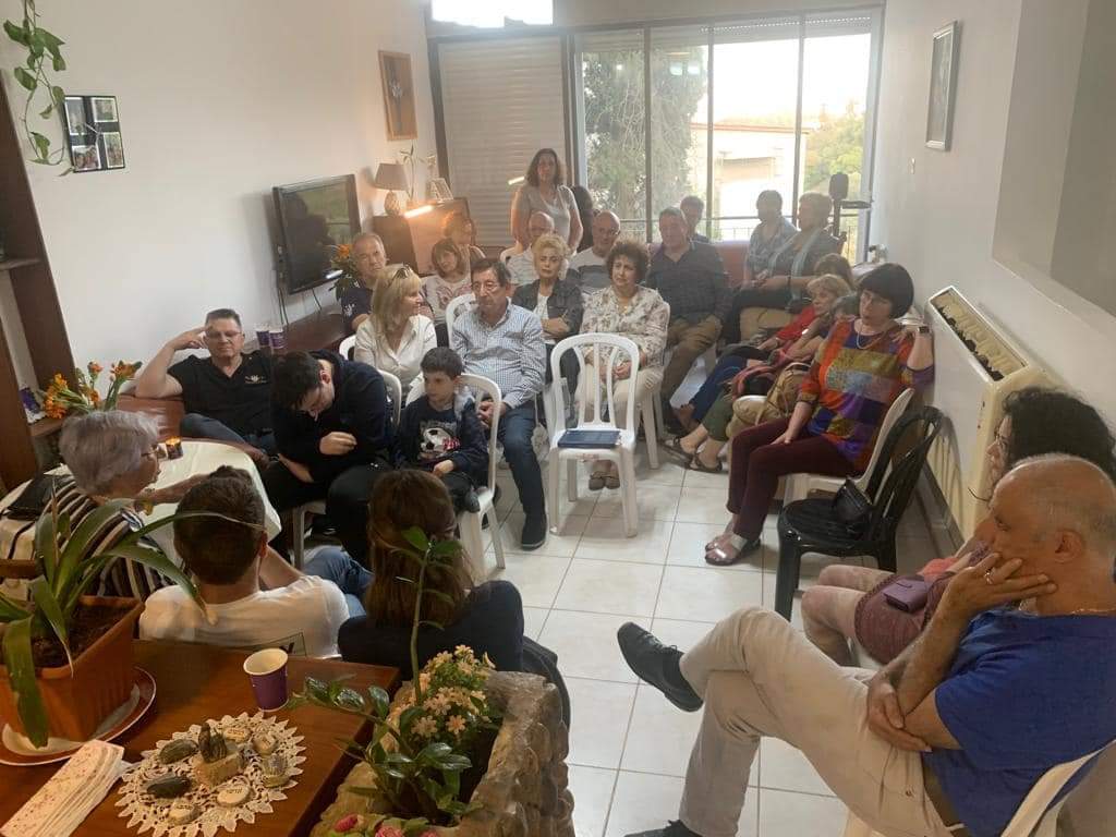 זכרון בסלון 2022